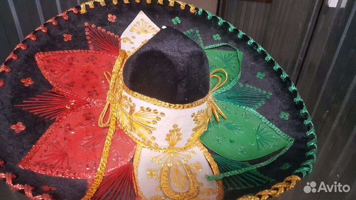 Шляпа карнавальная