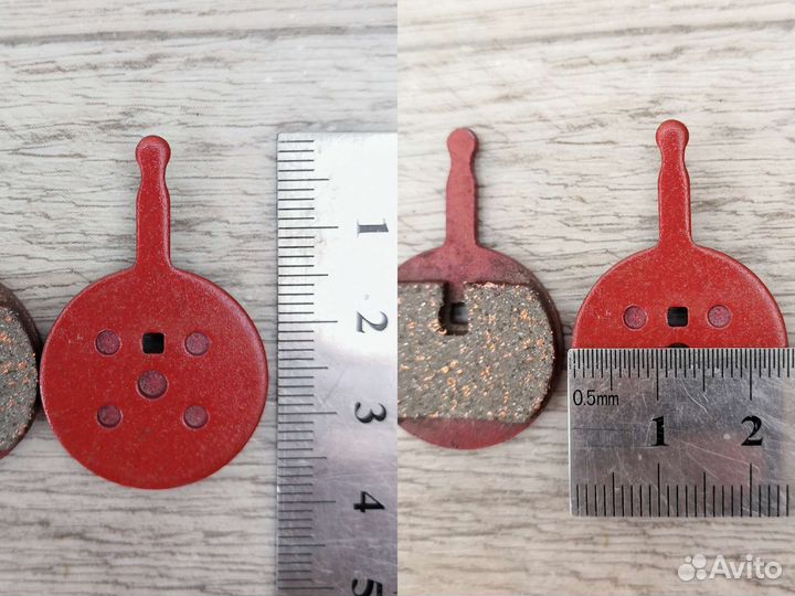 Тормозные колодки с медью и без на электросамокаты