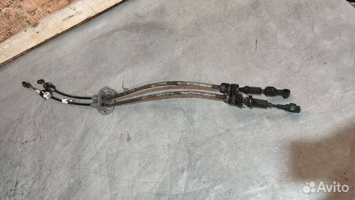 Трос кулисы МКПП Ford Transit Connect 2009