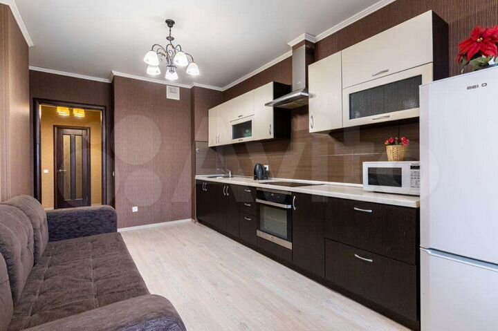 3-к. квартира, 106 м², 13/15 эт.