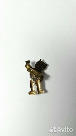 Значок - брошь СССР Кошка