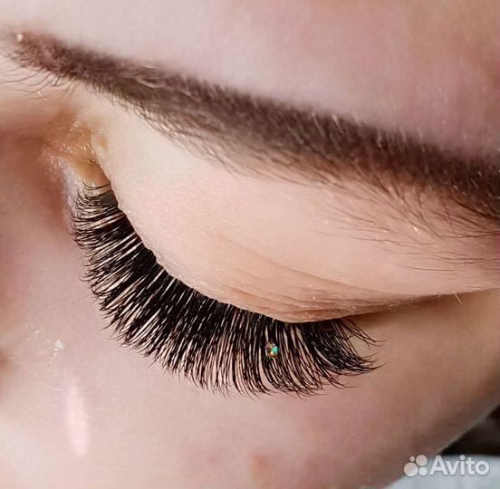 Наращивание ресниц днём/вечером/ночью