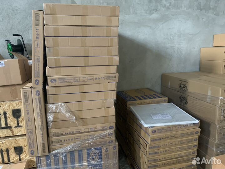 Светильник светодиодный потолочный панель