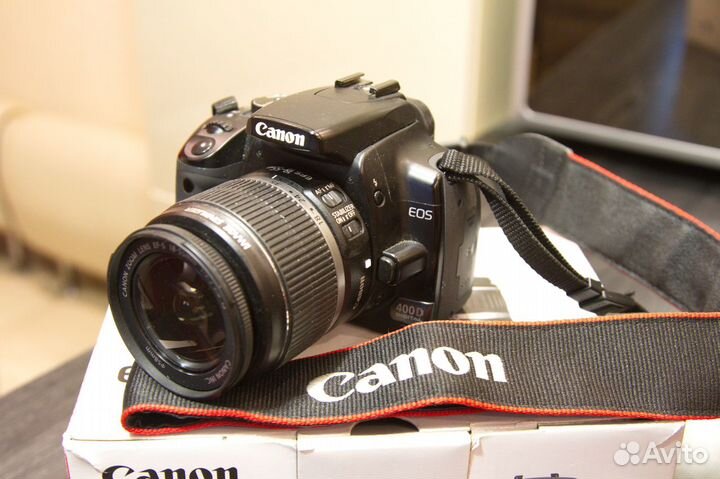 Canon EOS 400d в комплекте с EF-S 18-55 IS