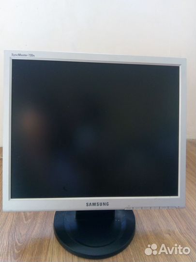Монитор Samsung 720n
