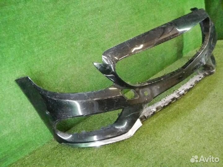 Бампер передний Mercedes-Benz C-Class