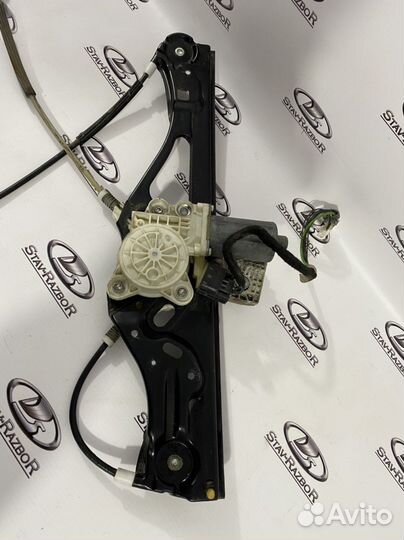 Стеклоподъемник Mercedes w211 передний левый