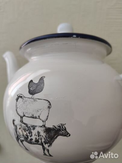 Эмалированный чайник пузан