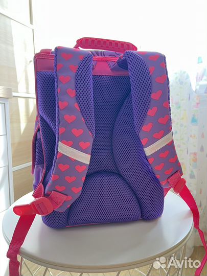 Портфель рюкзак школьный