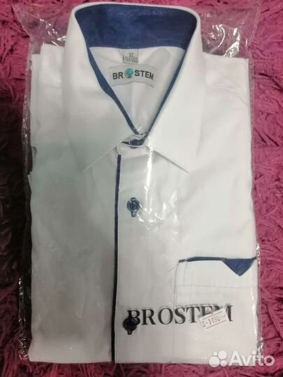 Рубашка школьная на мальчика 134-140