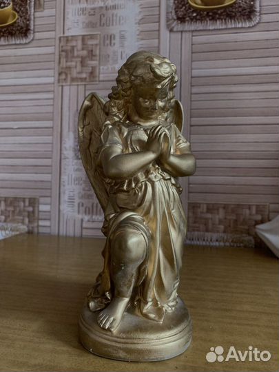 Статуэтка ангел