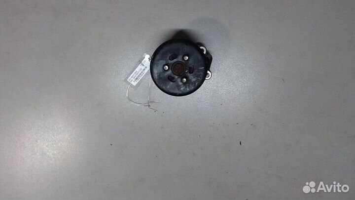 Насос водяной Nissan Qashqai, 2007