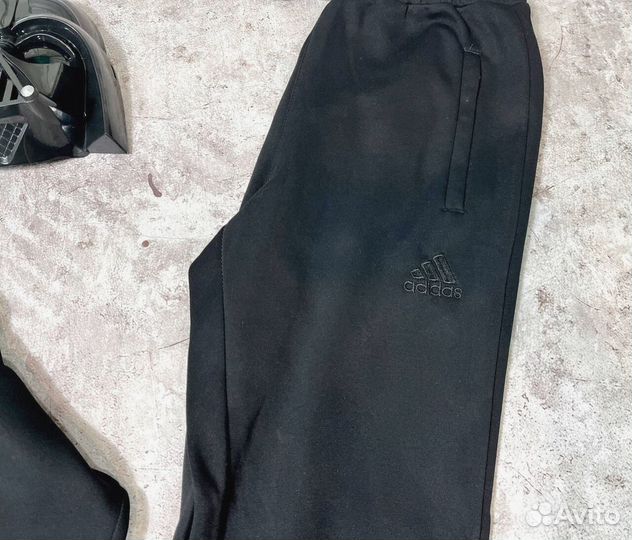 Спортивные костюмы Adidas