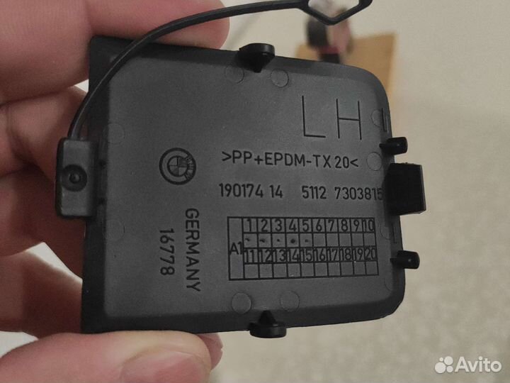 Заглушка буксировочного крюка BMW