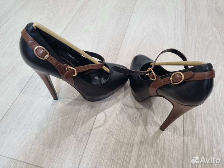 Туфли женские кожаные новые