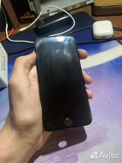 Дисплей iPhone 8