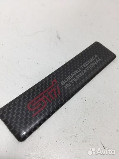 Шильдик Оригинальный Subaru STI