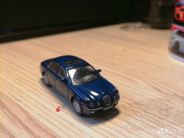 Jaguar s type cararama 1:72