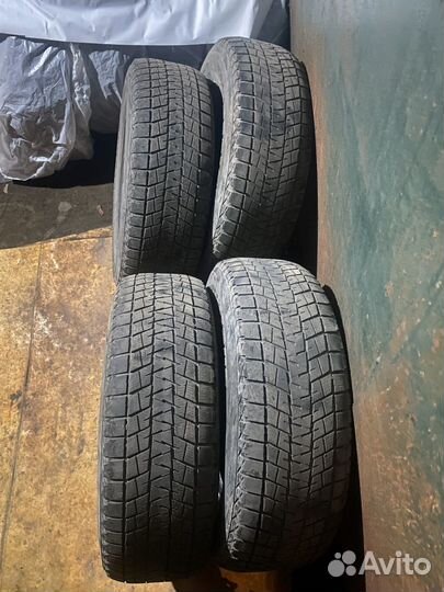 Bridgestone Blizzak DM-V1 225/70 R16 103R