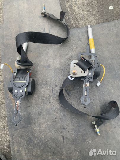 Ремни безопасности передние Legacy B10