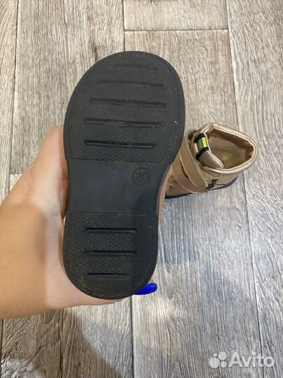 Демисезонные ботинки для девочки