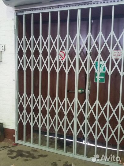 Раздвижные металлические решетки на окна