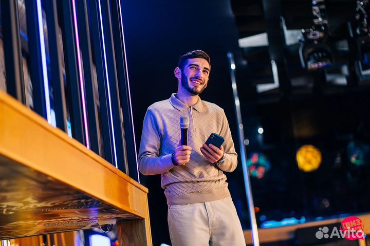 Ведущий тамада