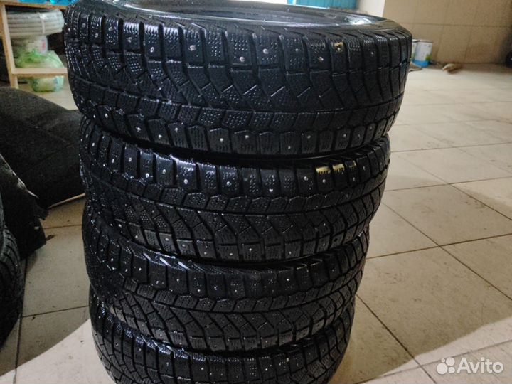 Viatti Brina Nordico V-522 175/70 R14