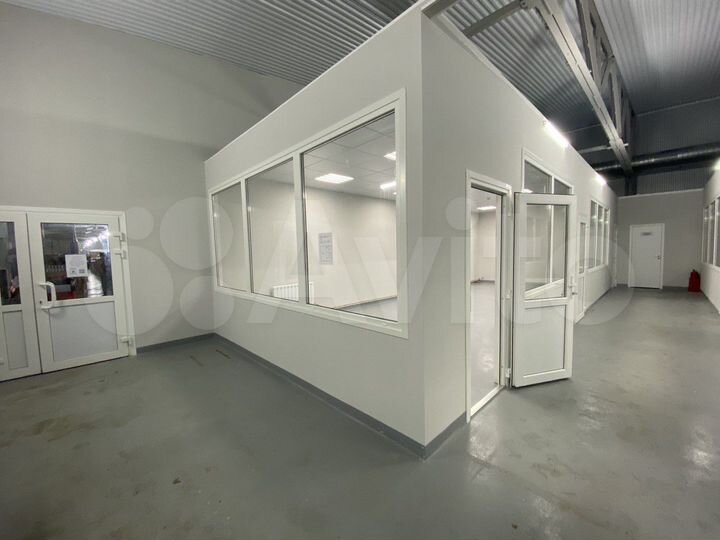 Торговая площадь, 32 м²