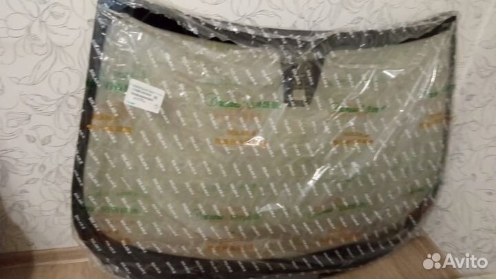 Новое атермальное лобовое стекло Jaguar XF