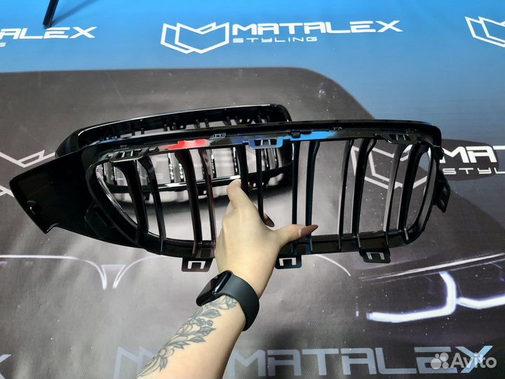 Решетка радиатора BMW F32/F33/F36 М, триколор