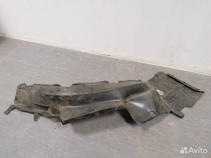 Подкрылок локер передний левый Chery Fora A21