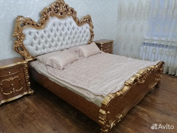 Спальный гарнитур новый производство Китай