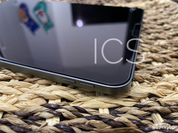 Защитное стекло на iPad air 4 2020 10.9