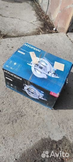 Циркулярная пила Hyundai