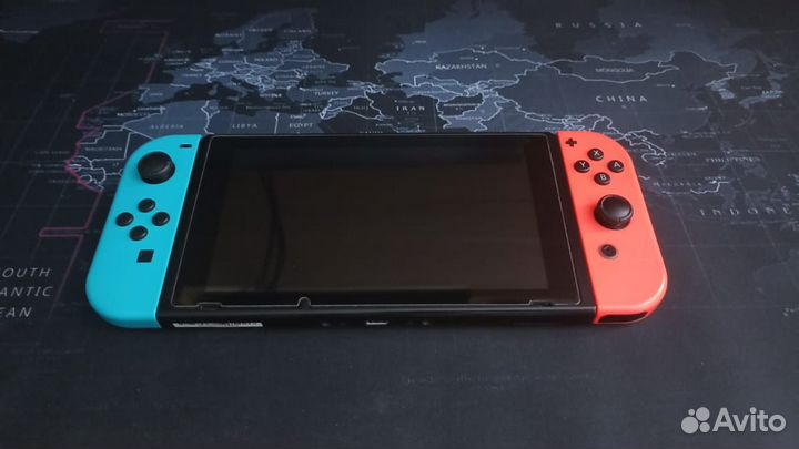 Nintendo switch+3 игры,торг
