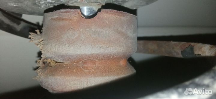 Передние стойки bmw 5 e39