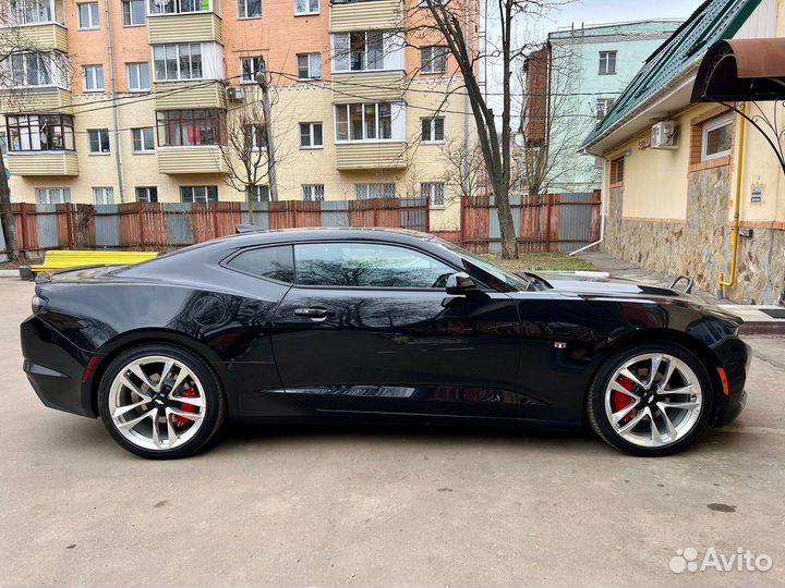 Chevrolet Camaro накладки на суппорта