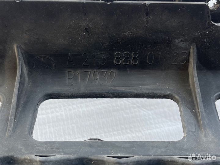 Решетка радиатора Mercedes w213 e class оригинал