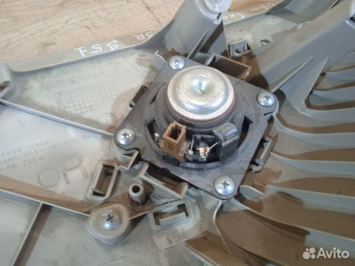 Обшивка багажника задняя правая Infiniti Fx S51