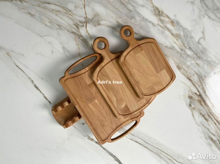Набор разделочных досок на подставке