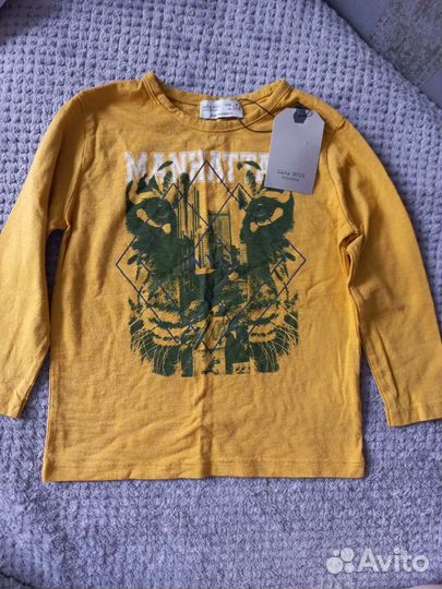 Кофта zara новая для мальчика 104