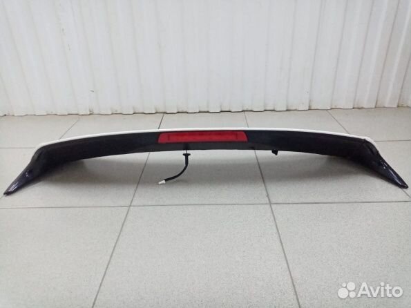 Спойлер крышки багажника Nissan Qashqai J11