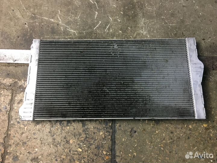 Радиатор охлаждения BMW 520d F10 N47N