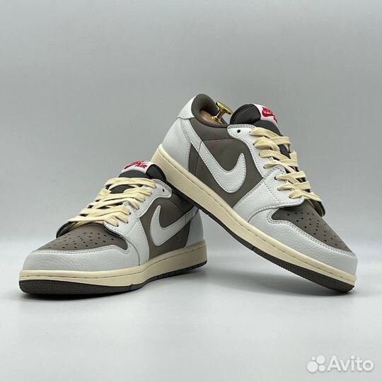 Nike air jordan 1 low travis scott reverse mocha