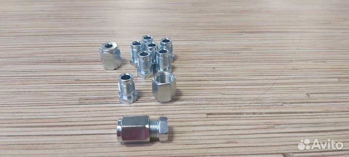 Штуцер тормозных трубок м10х1