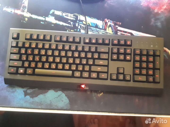 Игровая клавиатура razer