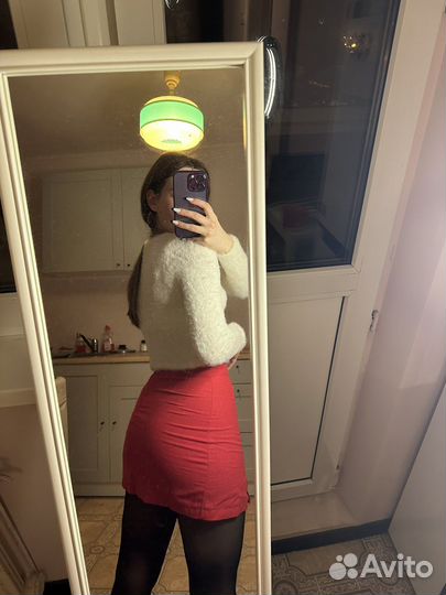 Юбка с разрезом guuzia