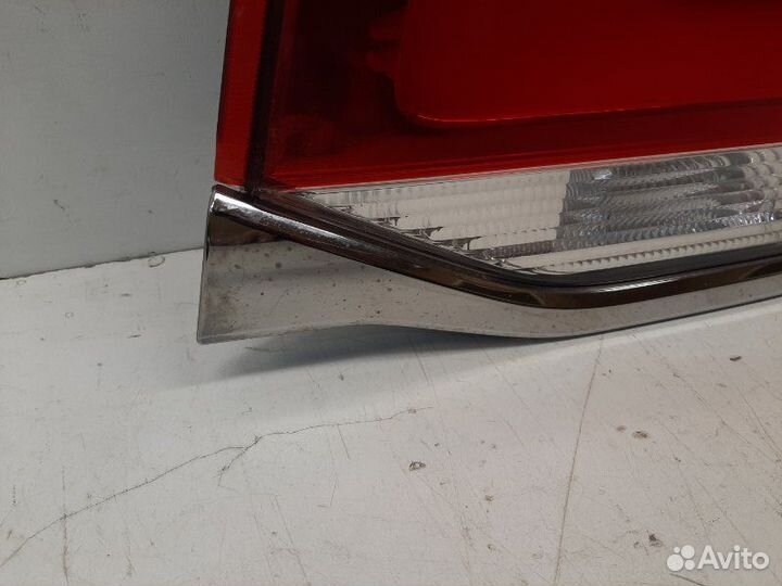 Фонарь задний правый Toyota Land Cruiser 200 2016