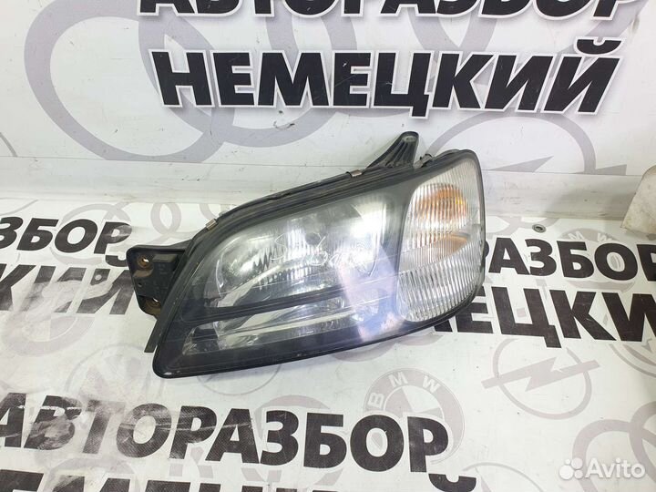 Фара Subaru Legacy BH до рестайлинг